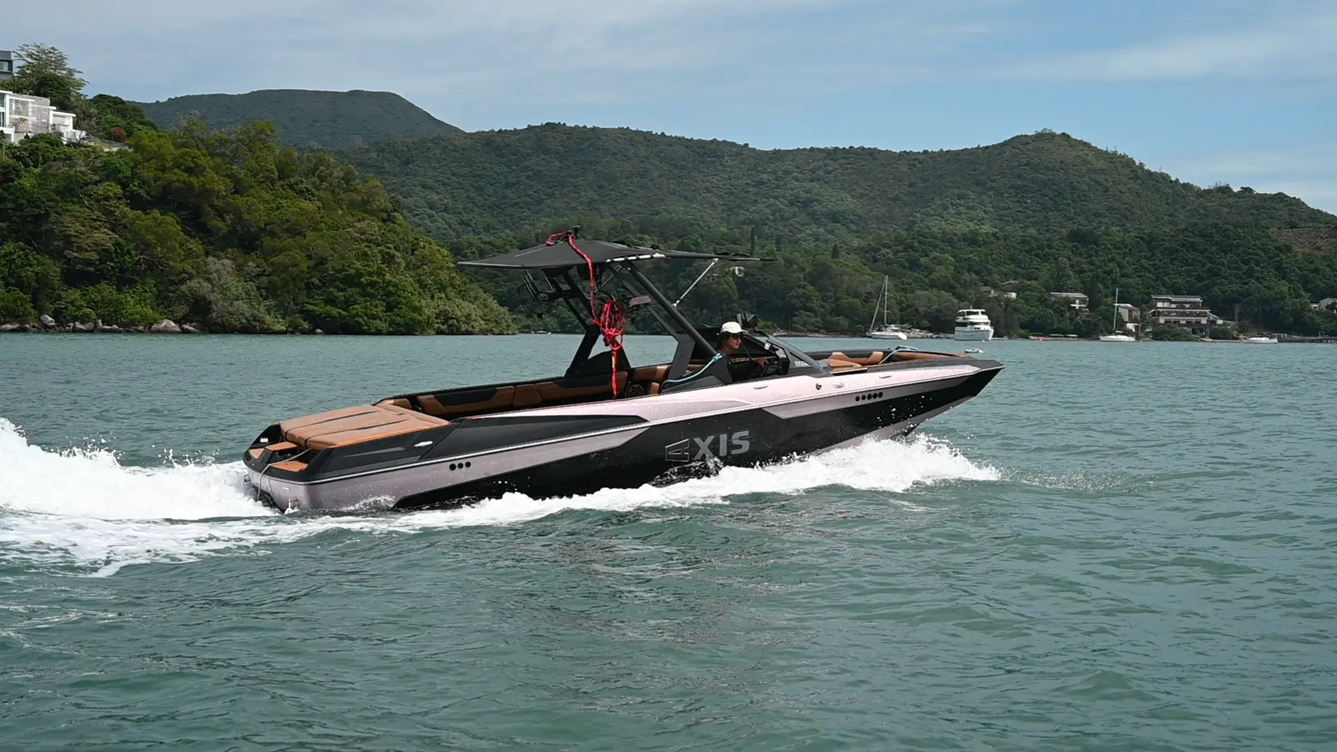 Axis Gaseoline Exterior 1