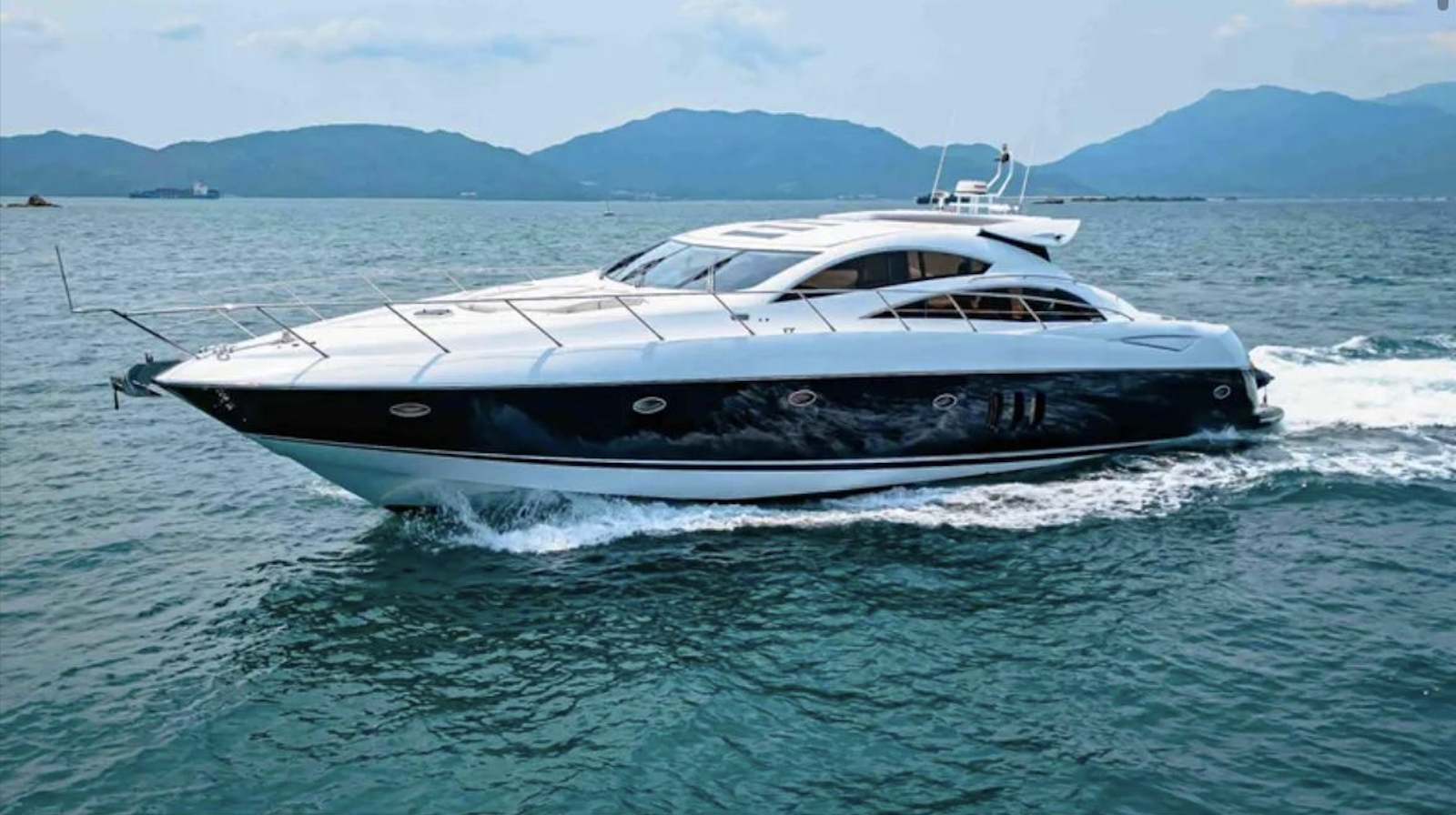 2007 Sunseeker Predator 72 Exterior 1