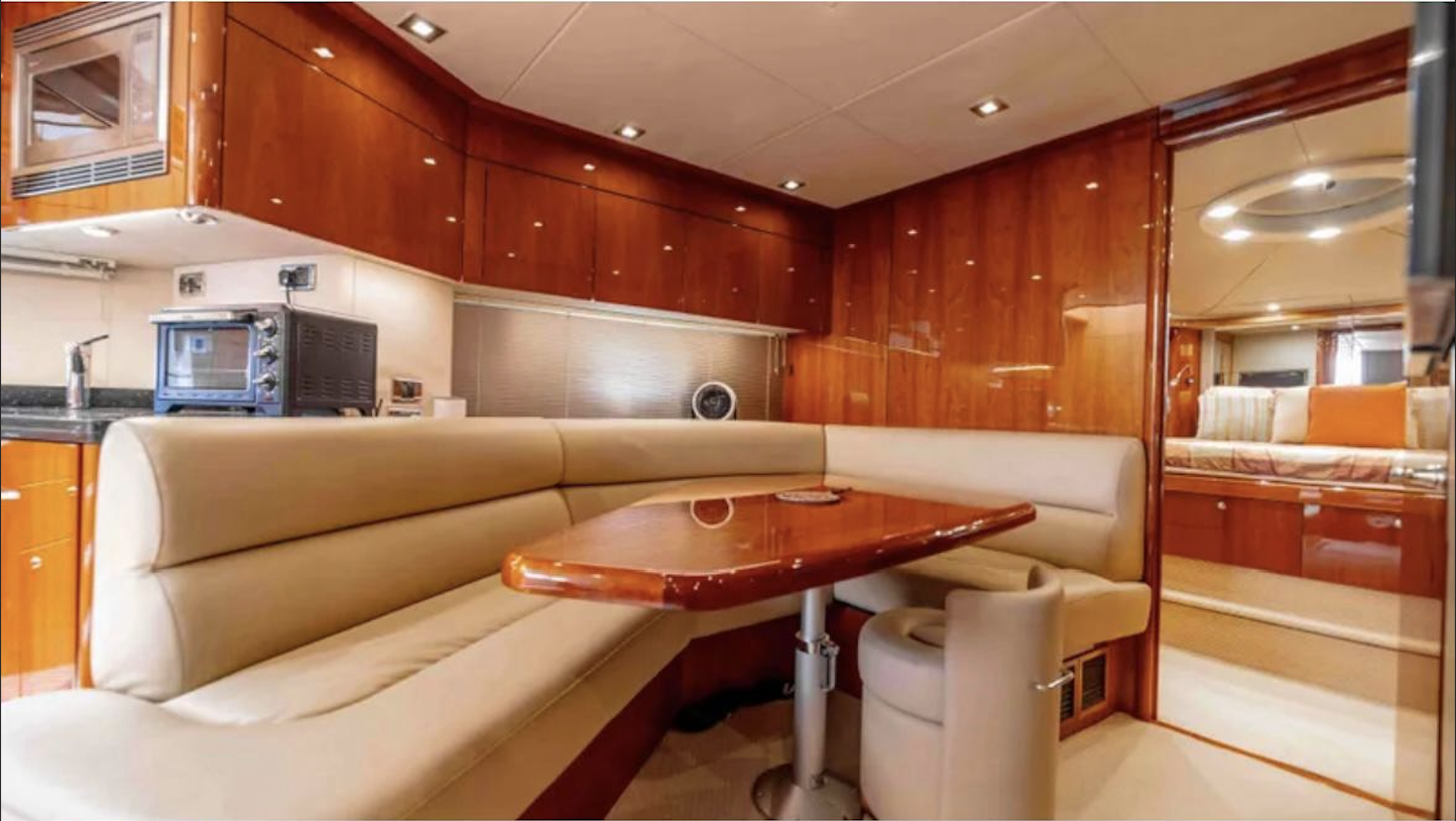 2007 Sunseeker Predator 72 Interior 12